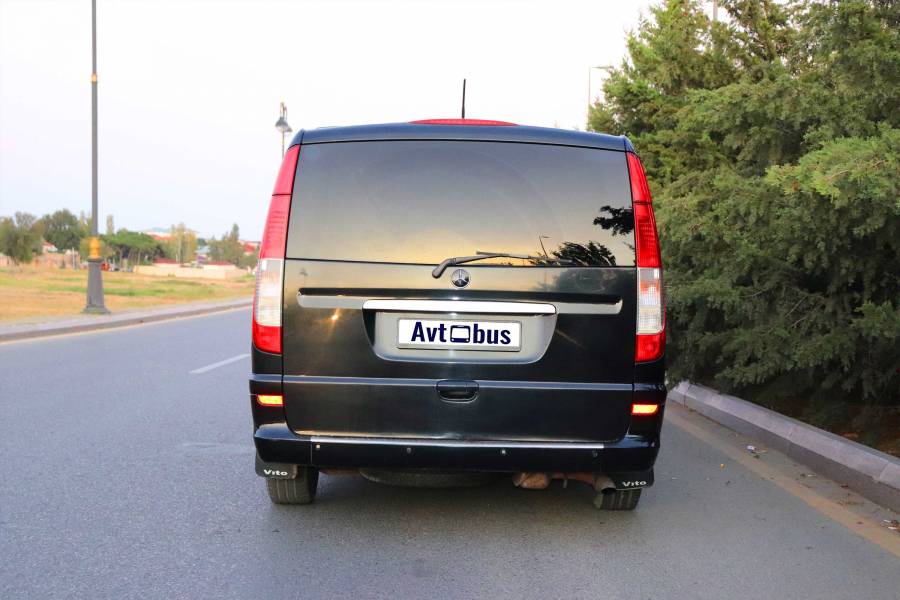 Mercedes Benz Vito